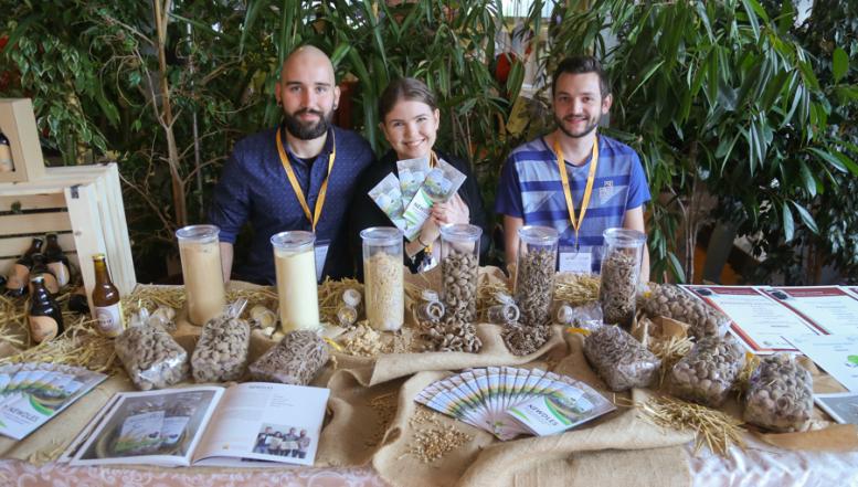 Študenti BIC Ljubljana so na konferenci predstavili tudi Newdels, pšenične durum testenine z ječmenovimi tropinami