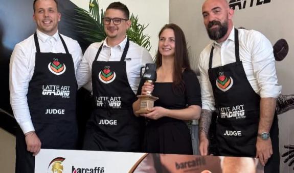 Eva Bogdan Vodja kavarne KULT316 postala državna prvakinja v latte artu 2025