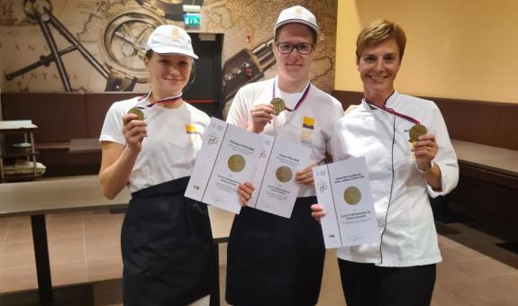 Zlato in bron na Gostinsko-turističnem zboru Slovenije 2023