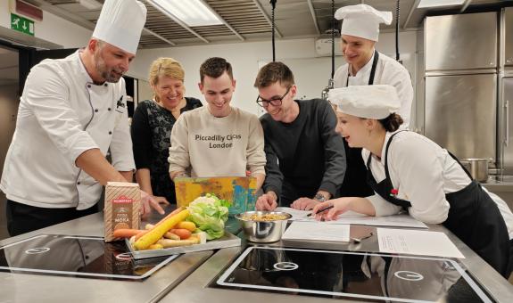 Študent BIC Ljubljana pripravili jedi za astronavte Nase