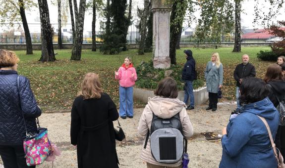 Študentka BIC Ljubljana, Daria Dzhivaga, navdušila kot mlada turistična vodnica 2024