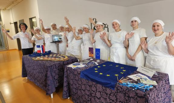 Spletna slaščičarska delavnica