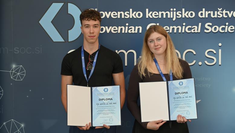 evž Papič in Tija Gostiša, dijaka BIC Ljubljana, Gimnazije in veterinarske šole